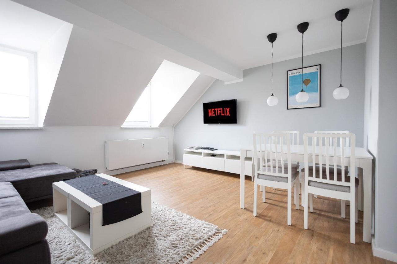 Ko-Living - Urbanes Apartment Am Zoo Giebichenstein Bagian luar foto